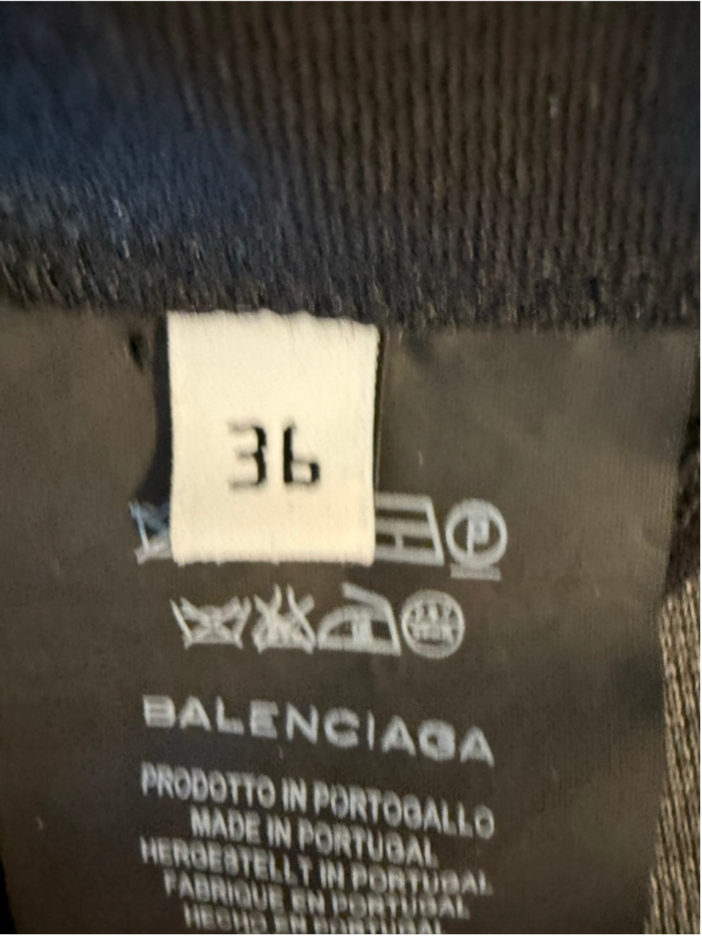Authentic Balenciaga 2017 Demna Tie-Neck Bow Blouse Shirt - Black / FR
36 - Picture 9 of 12